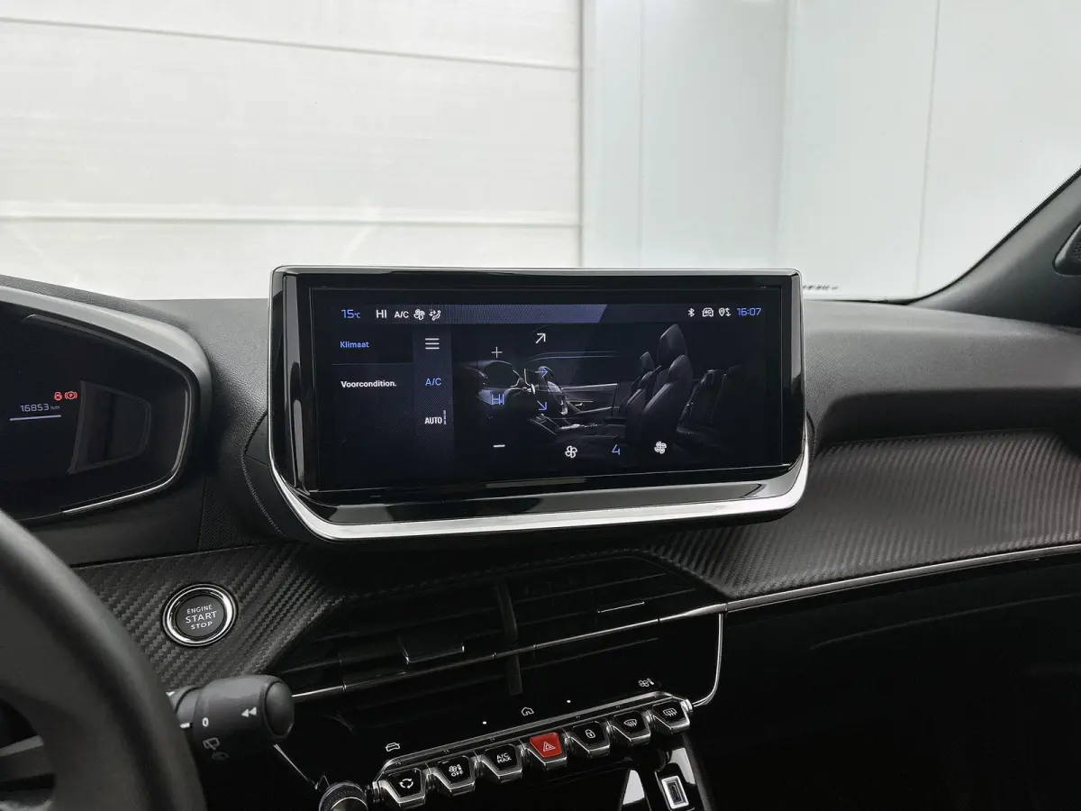 EV 156pk Allure Avantage 54 kWh Automaat | Navigatie | ACCU 98% |  360° Camera | 3-Fase | Adaptieve Cruise Control | Dodehoekdetectie | Climate Control | 17"LMV | Apple Carplay/Android Auto