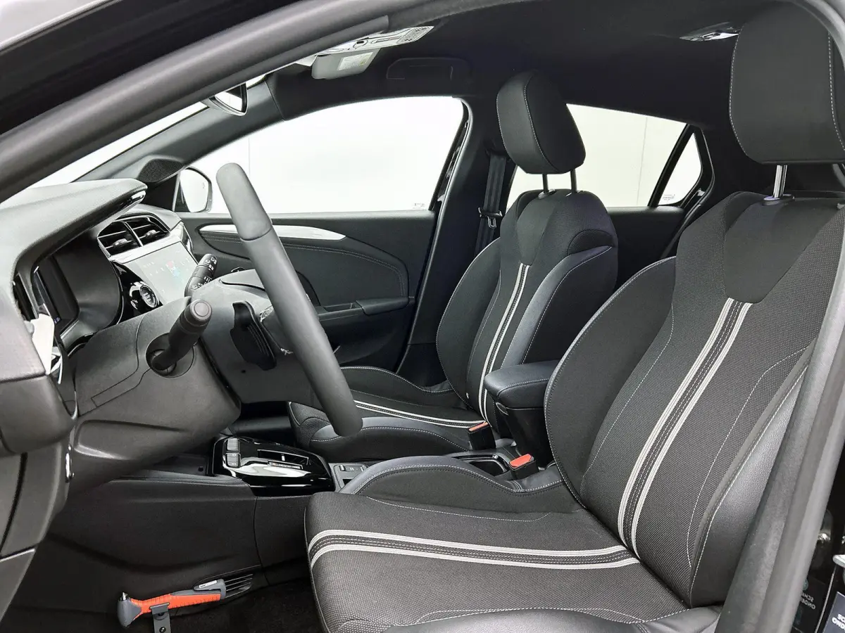 1.2 110pk Hybrid GS Automaat | Navigatie | Climate Control | Cruise Control | Camera | Dodehoekdetectie | LED | 16"LMV | Apple Carplay/Android Auto |