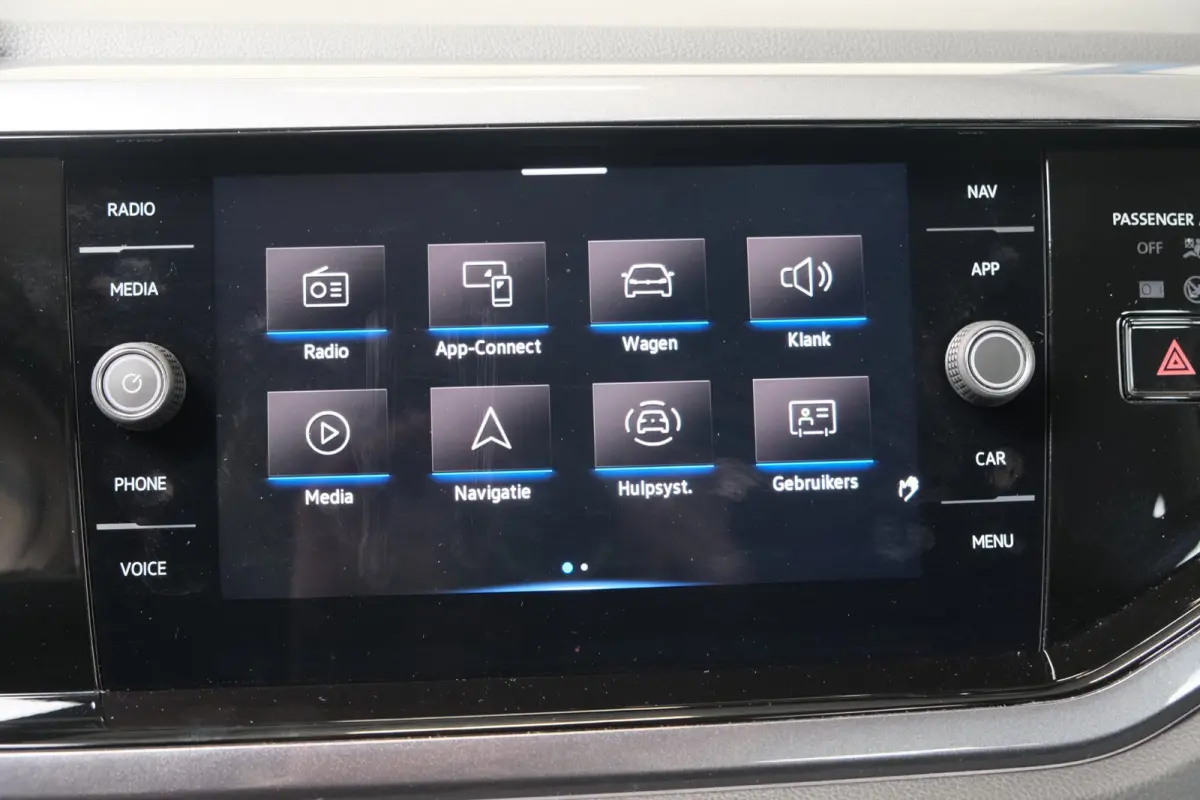 1.0 TSI Highline Business R-Line Automaat - N.A.P. Airco, Cruise, PDC, Carplay, Navi.
