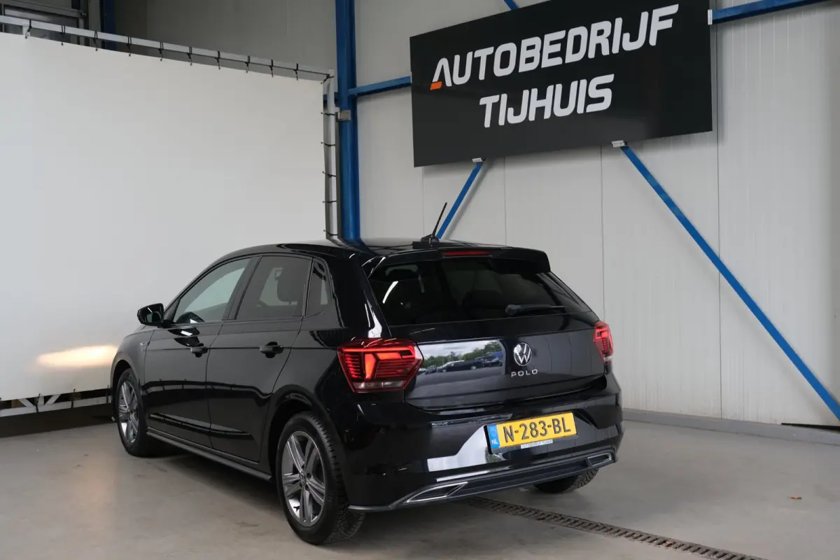1.0 TSI Highline Business R-Line Automaat - N.A.P. Airco, Cruise, PDC, Carplay, Navi.
