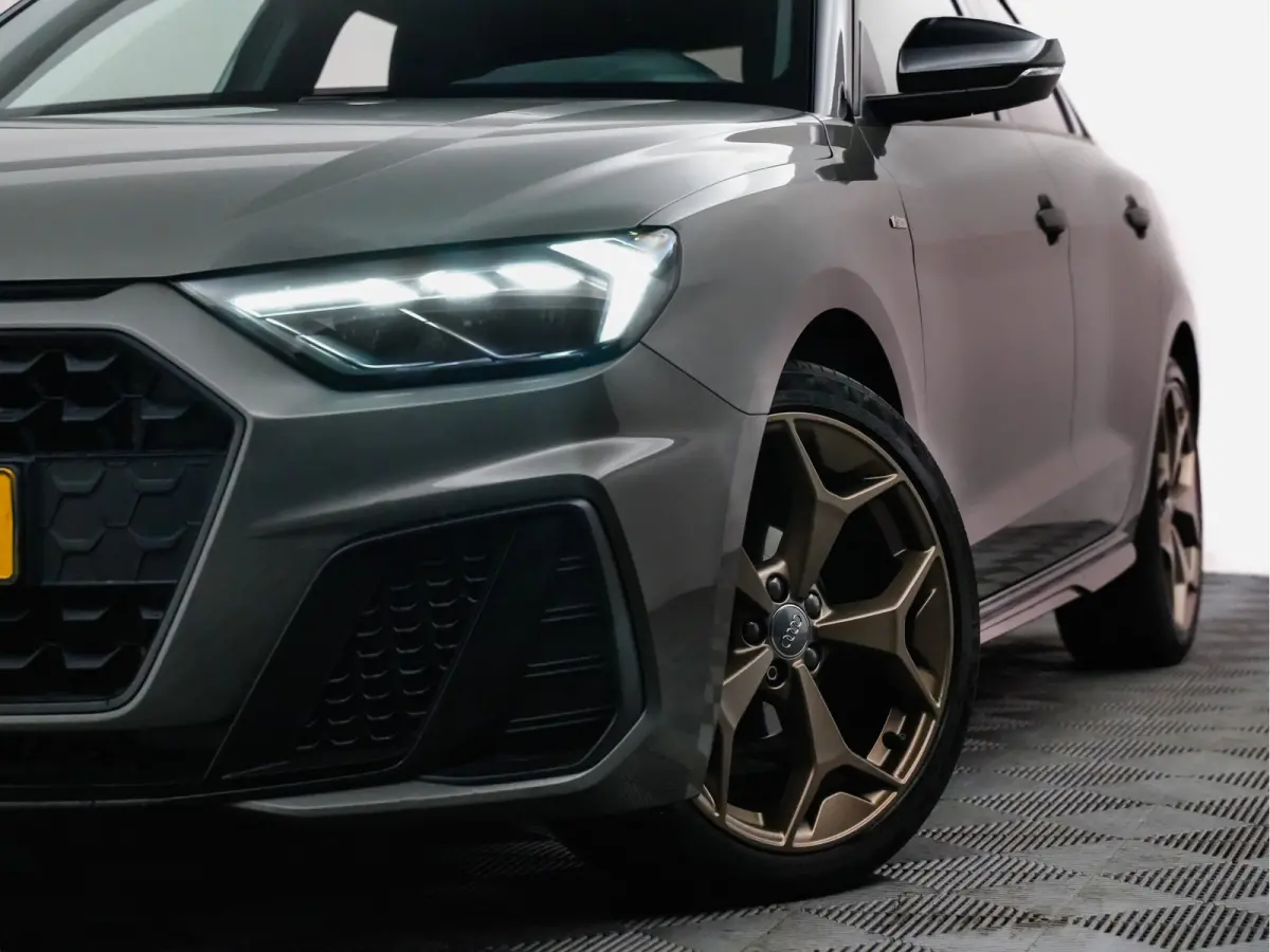 ABT Edition One S Matrix, Virtual Cockpit, Navi, Leder, Carbon
