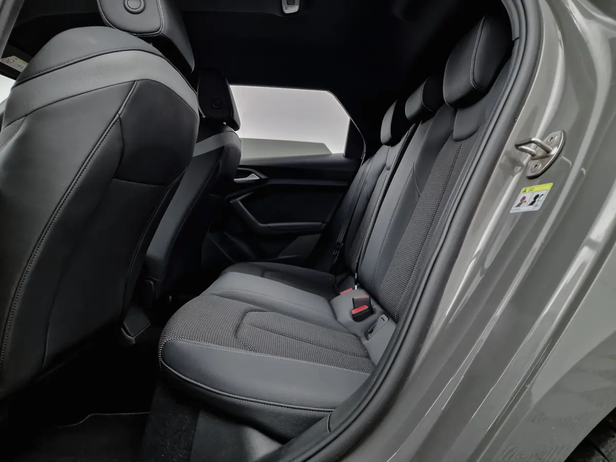 ABT Edition One S Matrix, Virtual Cockpit, Navi, Leder, Carbon