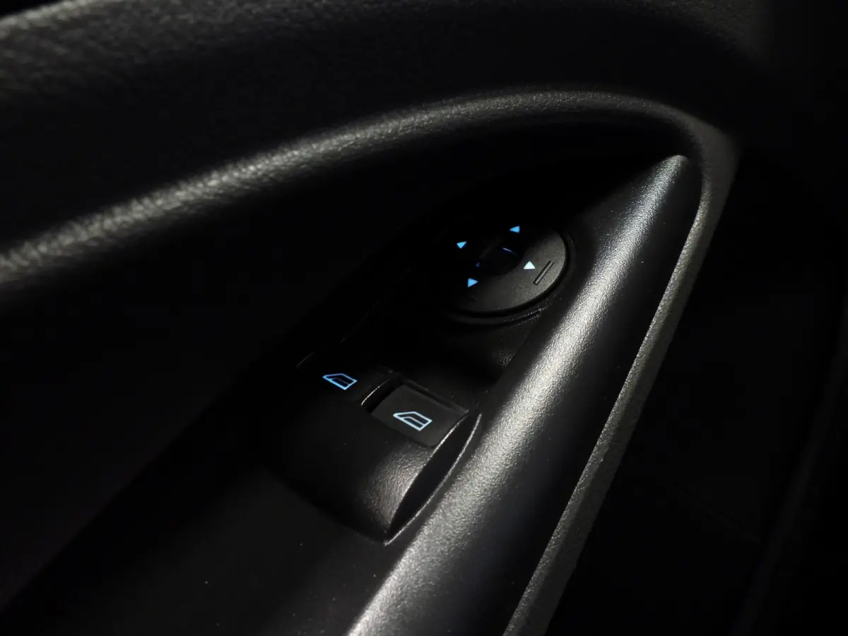 1.0 Ecoboost L2 Trend AIRCO/BLUETOOTH/PDC/SCHUIFDEUR!