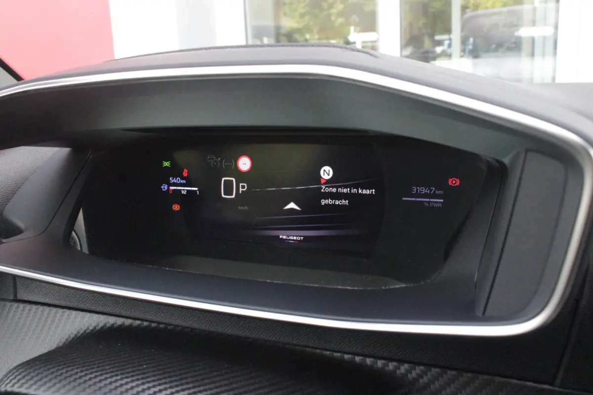 1.2 Hybrid 145 GT PACK | ELEKTRISCH BEDIENBARE BESTUURDERSSTOEL | NAVIGATIE | FULL LED KOPLAMPEN | DRAADLOZE APPLE CARPLAY/ANDROID AUTO | ADAPTIVE CRUISE CONTROL | CAMERA VOOR + ACHTER | CLI