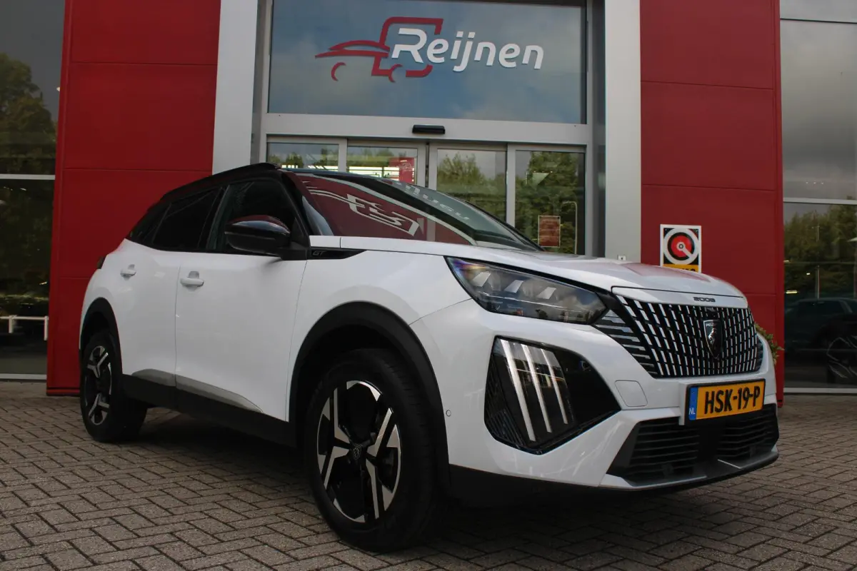 1.2 Hybrid 145 GT PACK | ELEKTRISCH BEDIENBARE BESTUURDERSSTOEL | NAVIGATIE | FULL LED KOPLAMPEN | DRAADLOZE APPLE CARPLAY/ANDROID AUTO | ADAPTIVE CRUISE CONTROL | CAMERA VOOR + ACHTER | CLI
