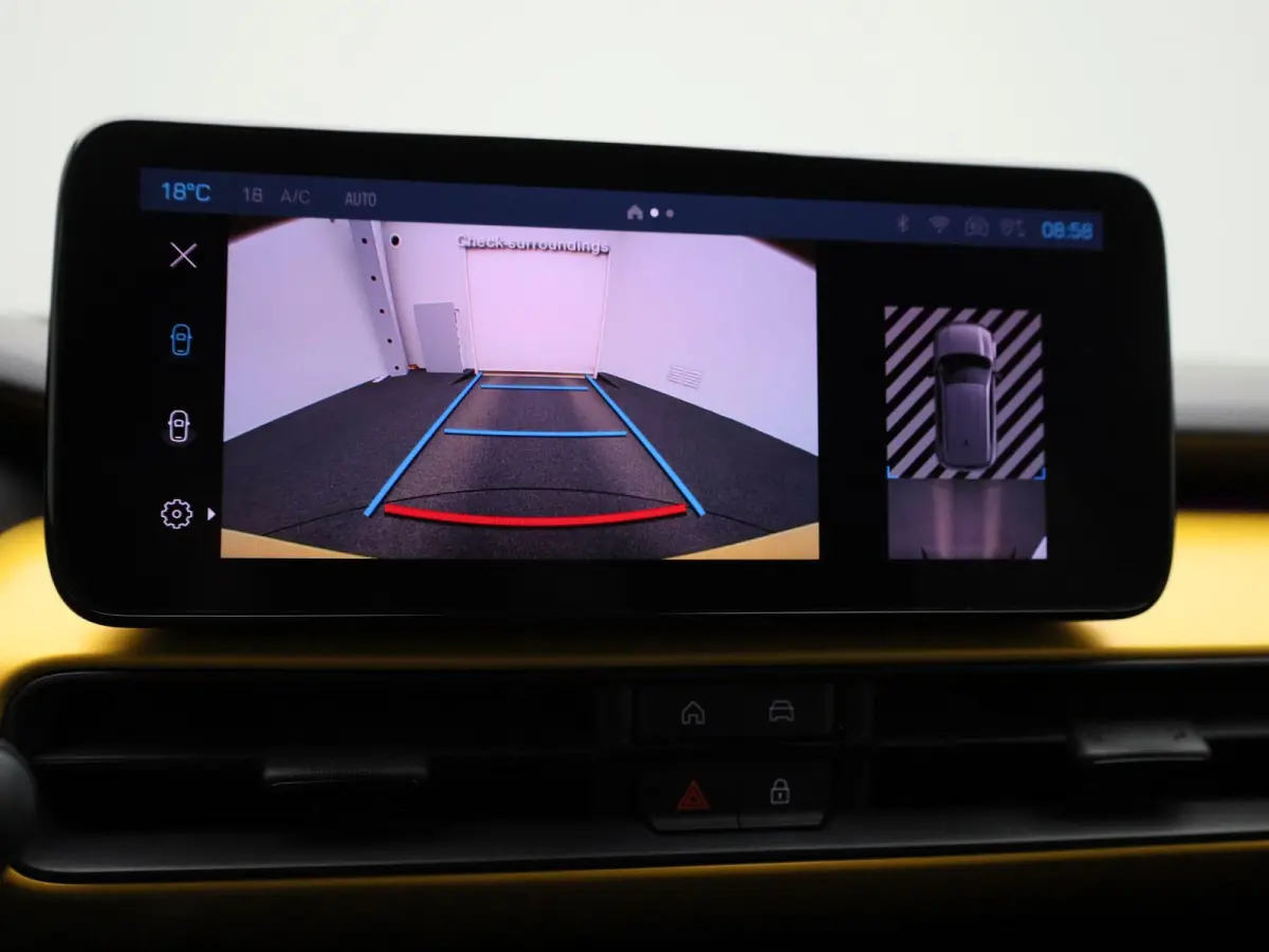 54kWh Altitude | ACHTERUITRIJCAMERA | APPLE CARPLAY - ANDROID AUTO | ADAPTIVE CRUISE CONTROL | ELEKTRISCHE KOFFERKLEP |