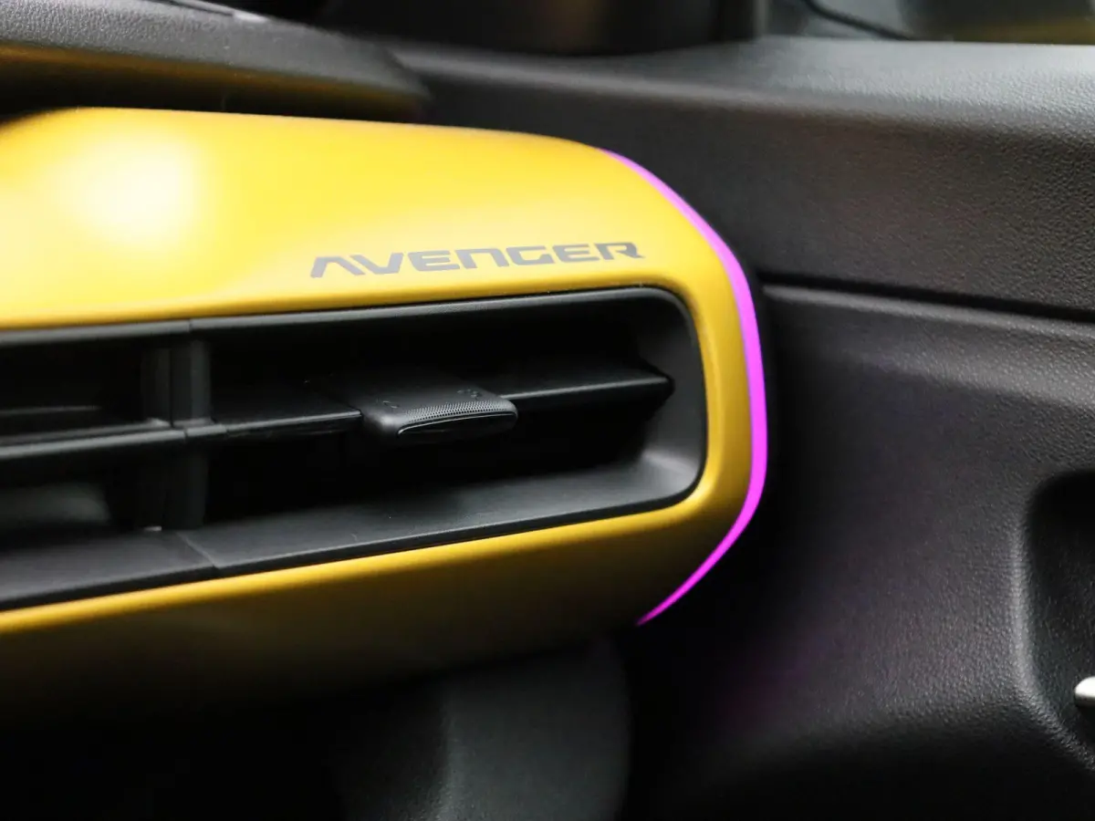 54kWh Altitude | ACHTERUITRIJCAMERA | APPLE CARPLAY - ANDROID AUTO | ADAPTIVE CRUISE CONTROL | ELEKTRISCHE KOFFERKLEP |
