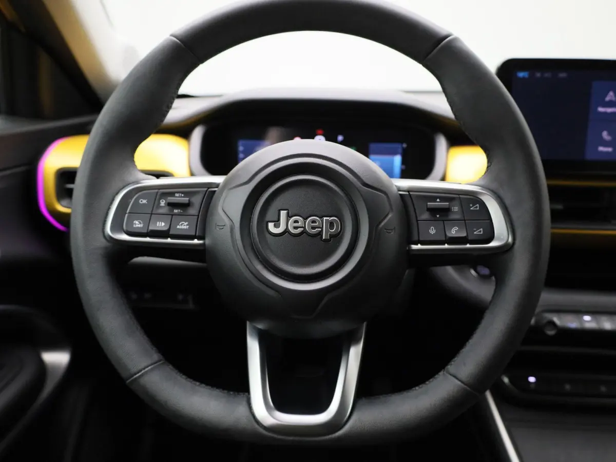 54kWh Altitude | ACHTERUITRIJCAMERA | APPLE CARPLAY - ANDROID AUTO | ADAPTIVE CRUISE CONTROL | ELEKTRISCHE KOFFERKLEP |