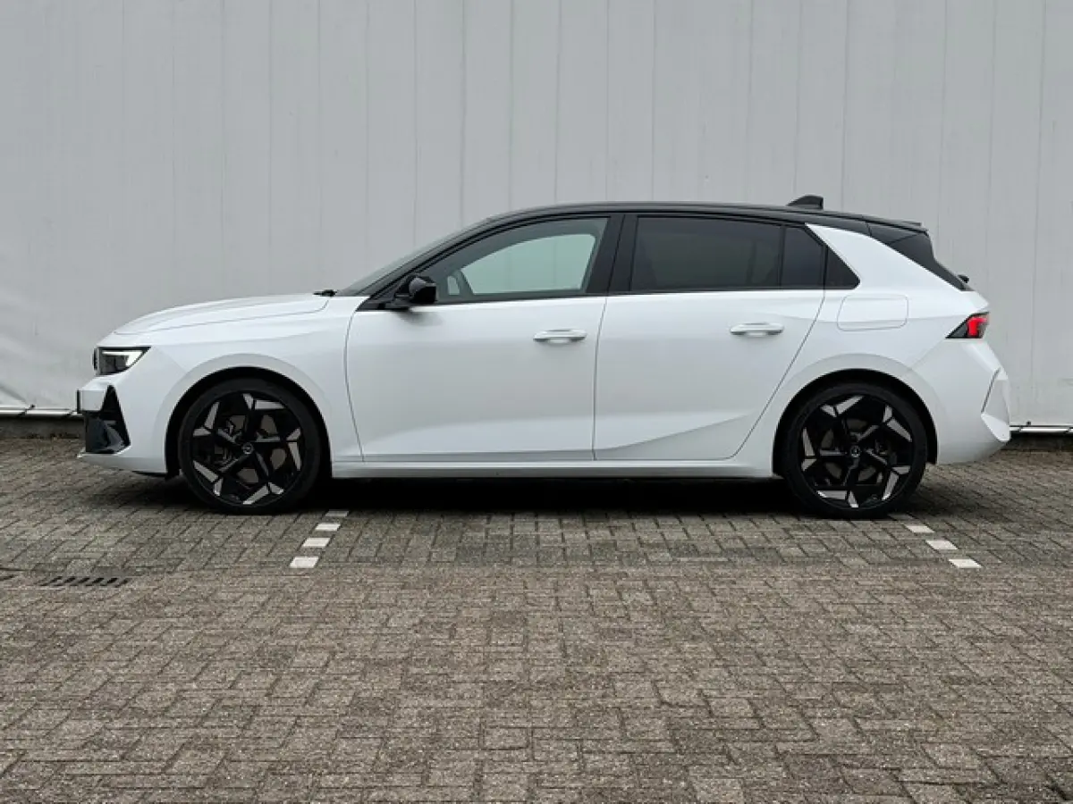 1.6 Turbo Plug In Hybrid GSe met Navi/360-Camera, Memory-stoelen, Dodehoek
