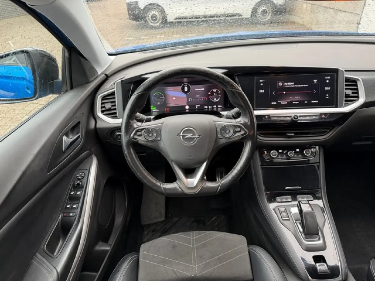 1.6 Turbo Plug-In Hybrid GS Line met Navi/Camera, Winterpakket, AGR, Adap.Cruise, Elektrische Klep