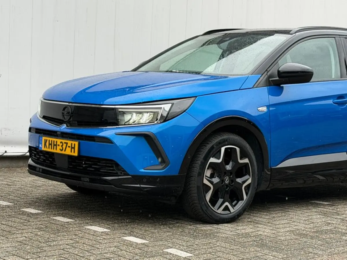 1.6 Turbo Plug-In Hybrid GS Line met Navi/Camera, Winterpakket, AGR, Adap.Cruise, Elektrische Klep