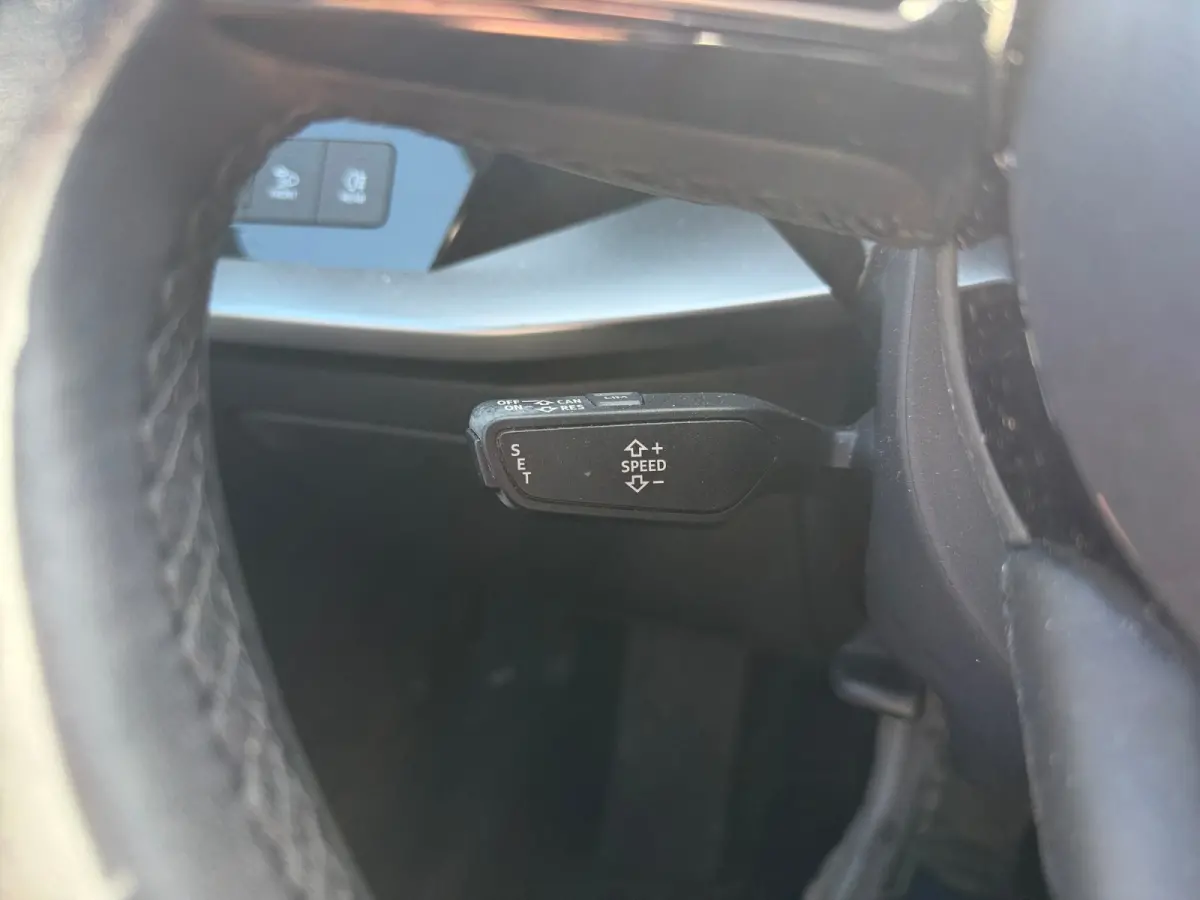 30 TFSI Business edition Carplay, Android Auto, Led Matrix, Sport Interieur, Privacy Glass