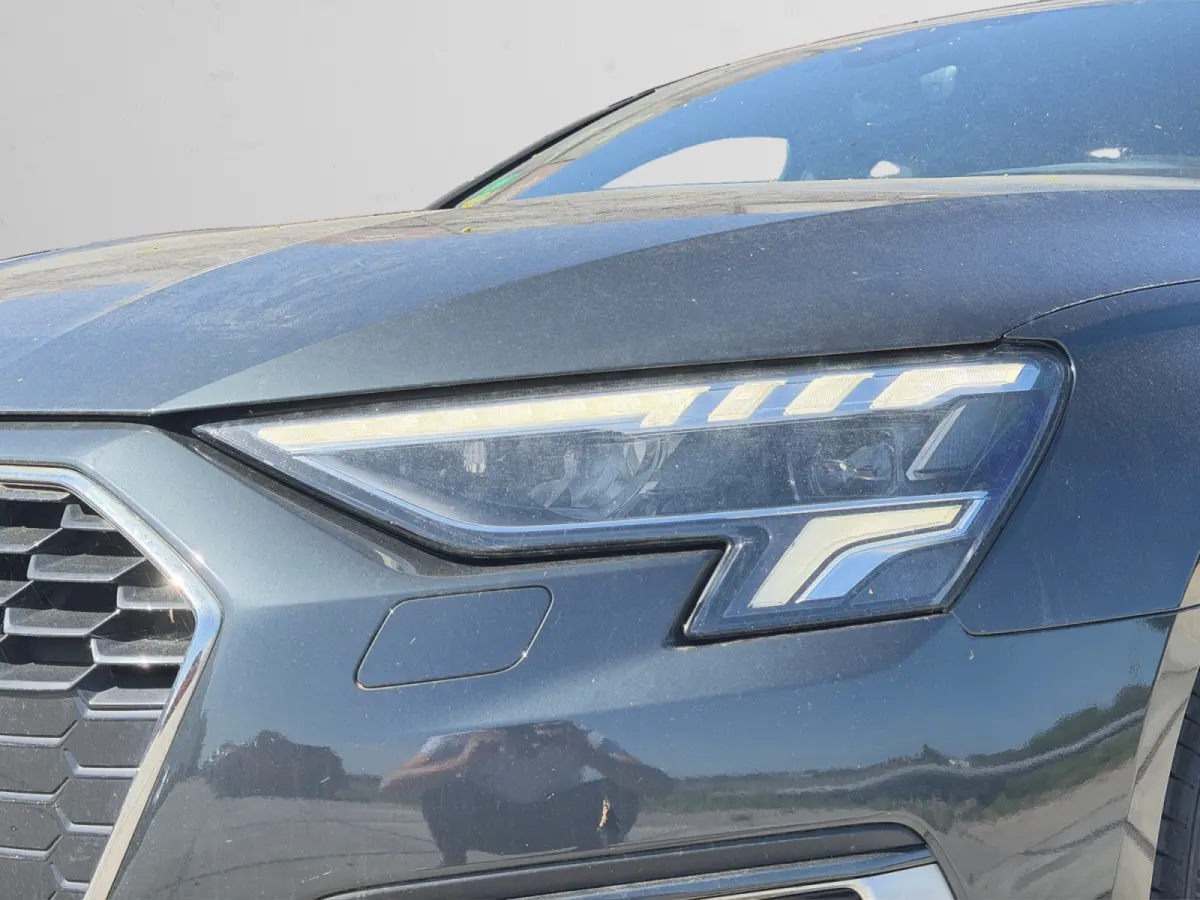 30 TFSI Business edition Carplay, Android Auto, Led Matrix, Sport Interieur, Privacy Glass