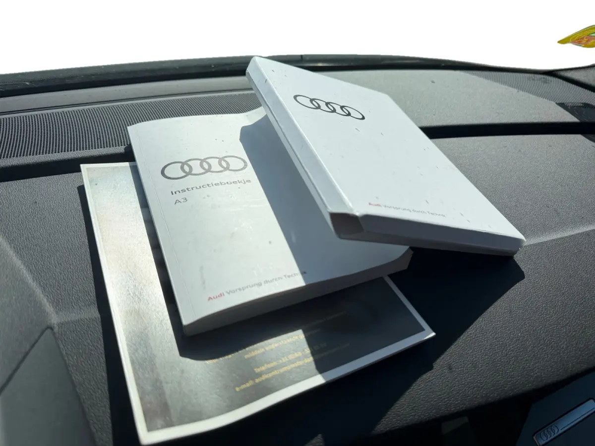 30 TFSI Business edition Carplay, Android Auto, Led Matrix, Sport Interieur, Privacy Glass