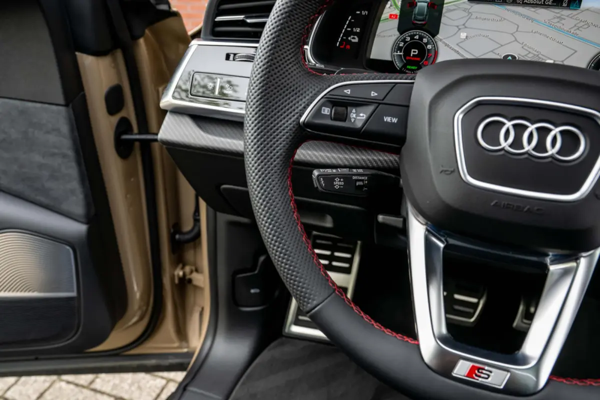 60 TFSI e quattro S Competition Aero Pack NP 179k