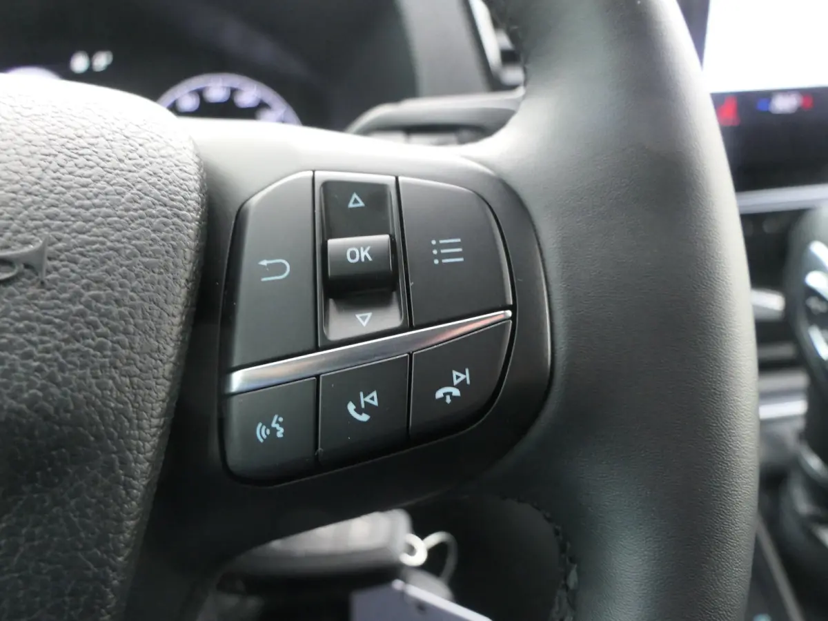 350 2.0 TDCI L3H2 Trend | Navigatie | Trekhaak | Elektrische Stoel | Stoelverwarming | Bijrijders Bank | CarPlay/Android Auto