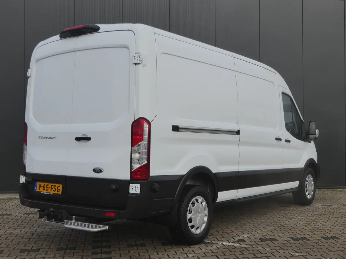 350 2.0 TDCI L3H2 Trend | Navigatie | Trekhaak | Elektrische Stoel | Stoelverwarming | Bijrijders Bank | CarPlay/Android Auto