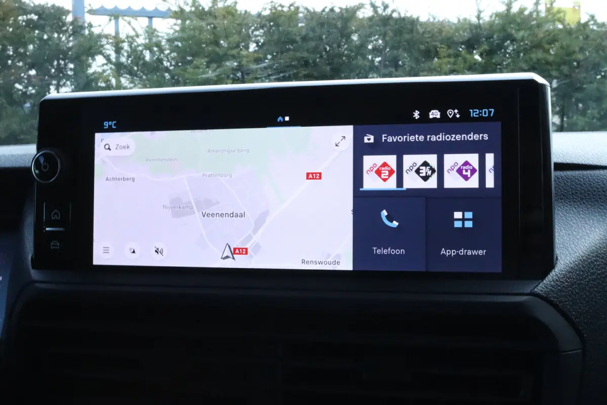 2.0 BlueHDI 145 L2 | Cruise Control | Achteruitrijcamera | PDC | Navi | Carplay | Dodehoekbewaking | Airco