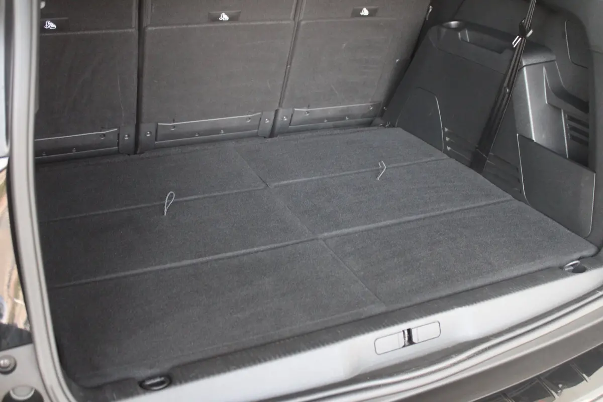 1.2 Turbo 130-PK EAT8 AUTOMAAT GT | 2 stoelen op derde rij | Afwijkende dakkleur | Airco (automatisch)