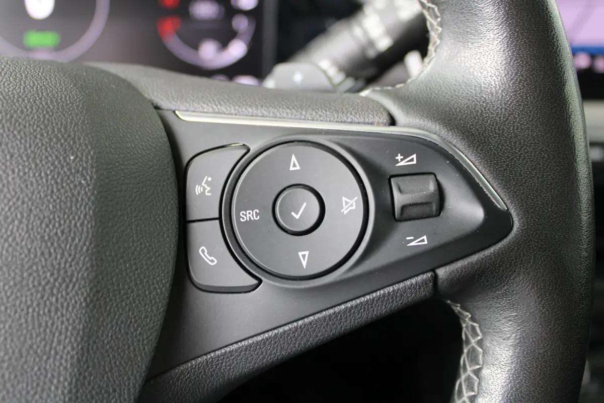 1.6 Turbo Plug-In Hybrid GS | SOH 98,5% |Apple Carplay | Comfortstoelen | Cruise control adaptief | Stoelen verwarmd | Navi