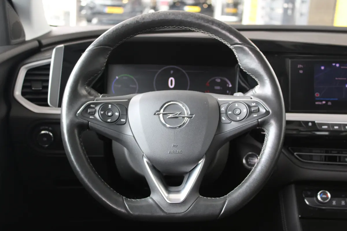 1.6 Turbo Plug-In Hybrid GS | SOH 98,5% |Apple Carplay | Comfortstoelen | Cruise control adaptief | Stoelen verwarmd | Navi