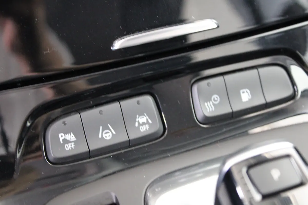 1.6 Turbo Plug-In Hybrid GS | SOH 98,5% |Apple Carplay | Comfortstoelen | Cruise control adaptief | Stoelen verwarmd | Navi