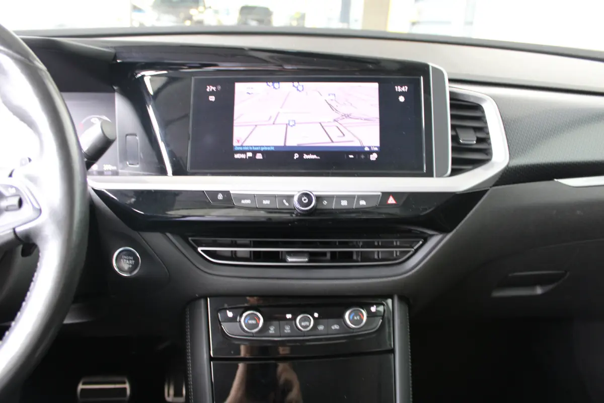 1.6 Turbo Plug-In Hybrid GS | SOH 98,5% |Apple Carplay | Comfortstoelen | Cruise control adaptief | Stoelen verwarmd | Navi