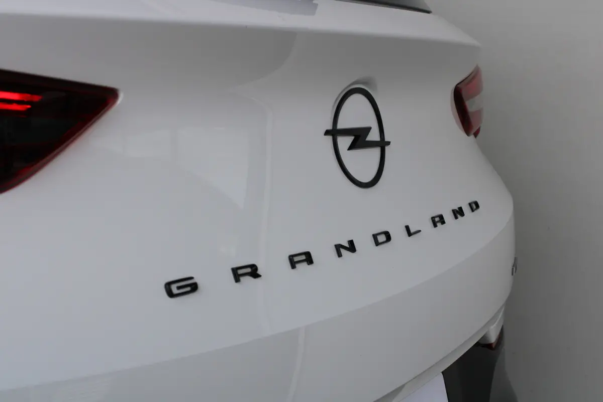 1.6 Turbo Plug-In Hybrid GS | SOH 98,5% |Apple Carplay | Comfortstoelen | Cruise control adaptief | Stoelen verwarmd | Navi
