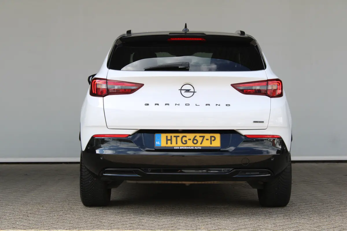 1.6 Turbo Plug-In Hybrid GS | SOH 98,5% |Apple Carplay | Comfortstoelen | Cruise control adaptief | Stoelen verwarmd | Navi