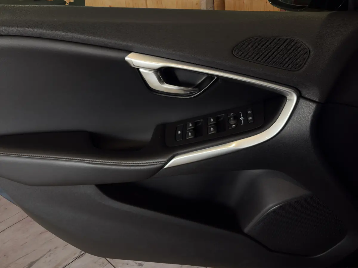 1.5 T3 Polar+ Luxury Keyless entry |  Parkeercamera | Panoramadak | Dealer onderhouden |