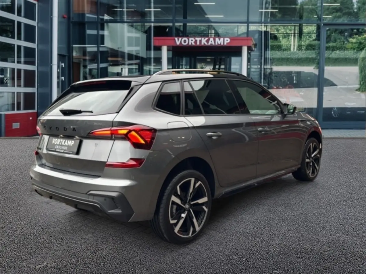 1.0 TSI DSG MONTE CARLO ZWENK.TREKHAAK/GLAS-DAK/STOELVERW/CAMERA