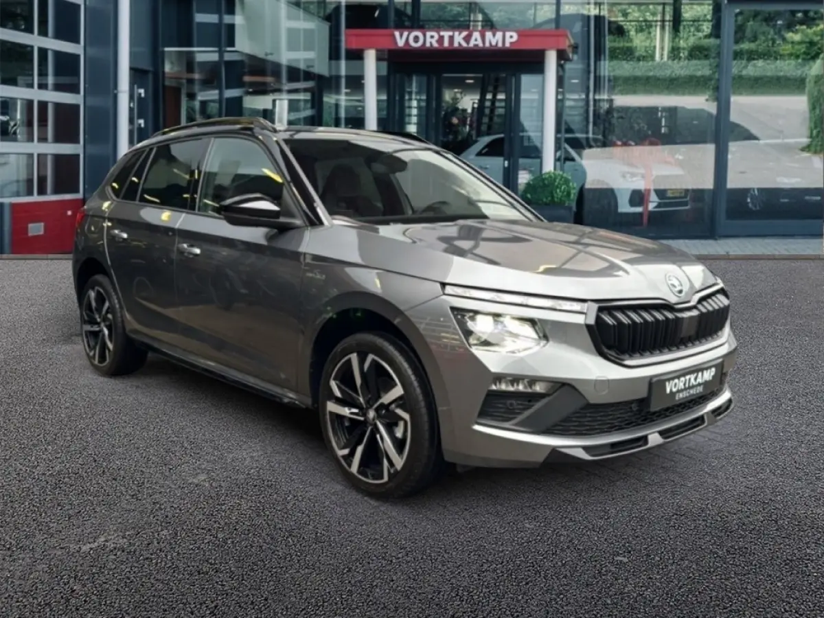 1.0 TSI DSG MONTE CARLO ZWENK.TREKHAAK/GLAS-DAK/STOELVERW/CAMERA