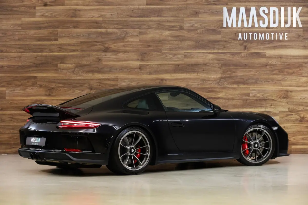 4.0 GT3 Touring Package