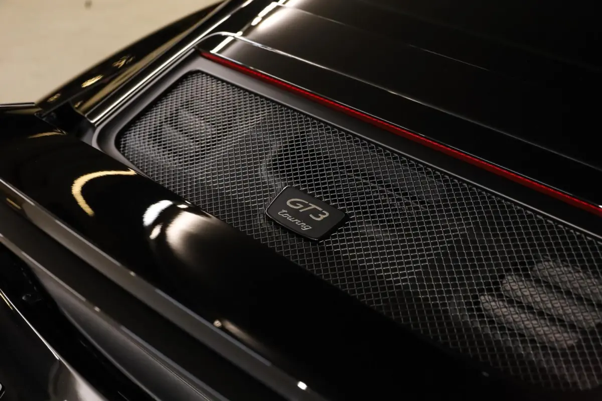 4.0 GT3 Touring Package