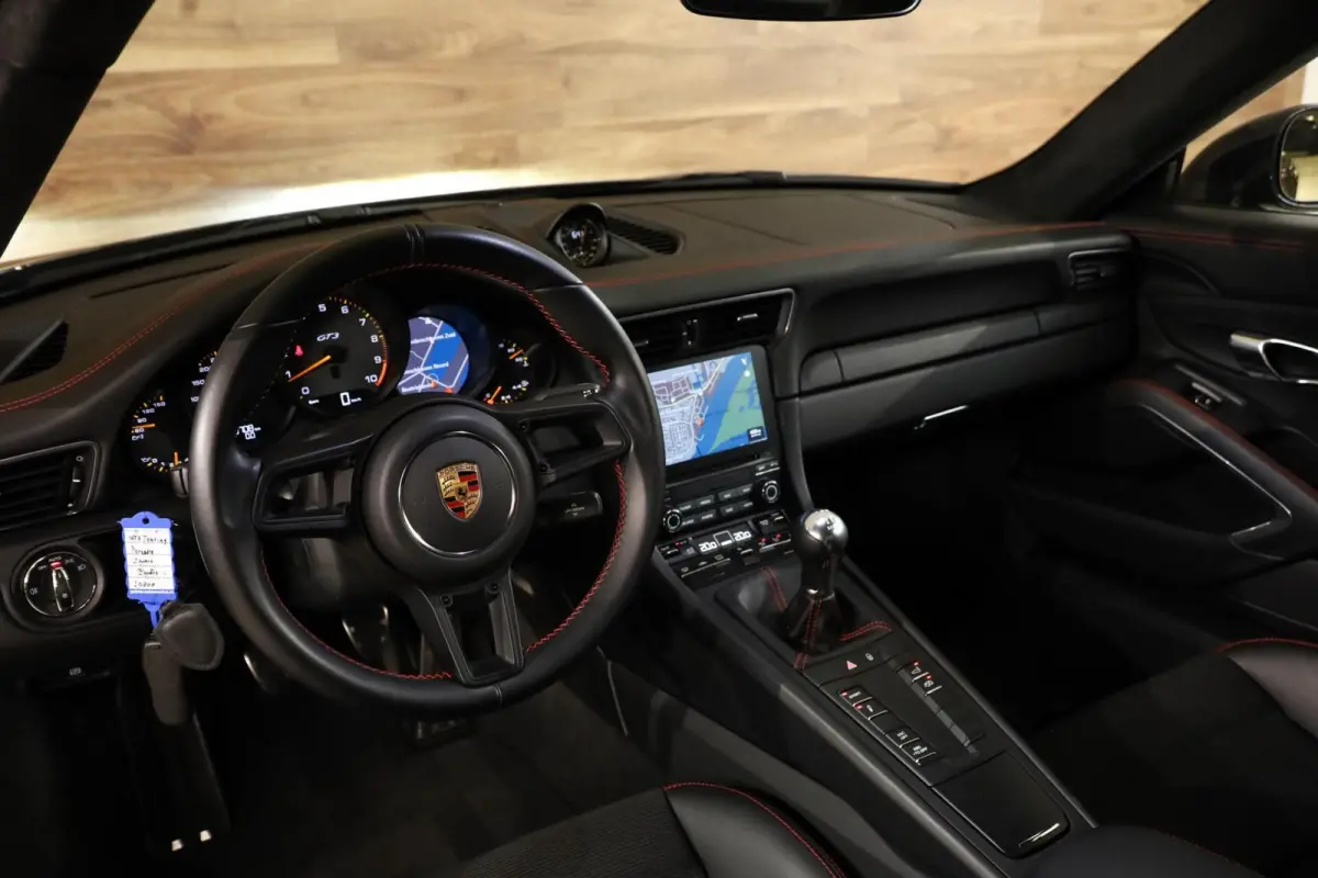 4.0 GT3 Touring Package