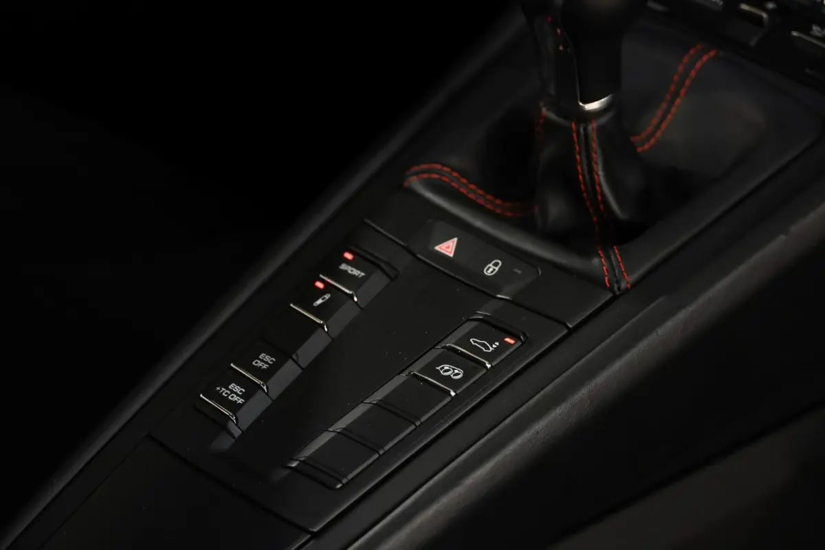 4.0 GT3 Touring Package