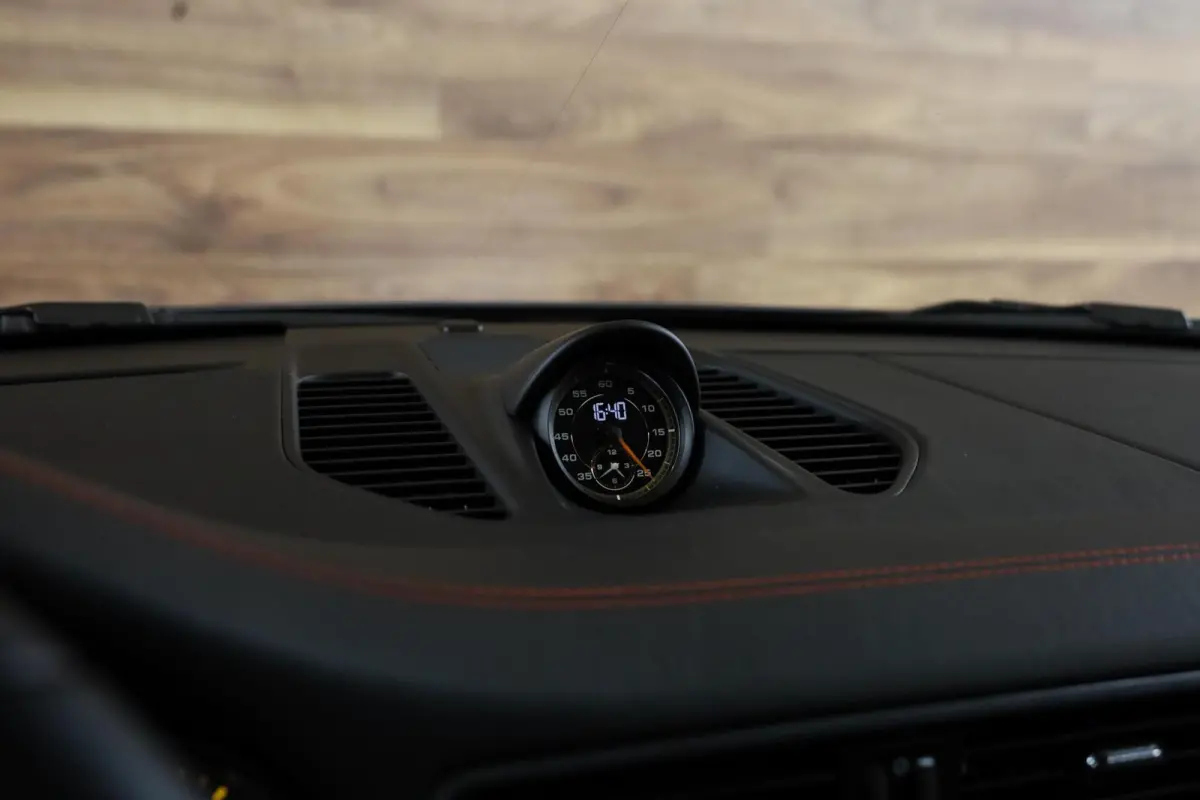 4.0 GT3 Touring Package