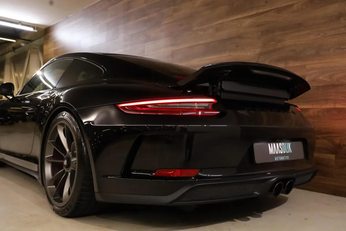 4.0 GT3 Touring Package
