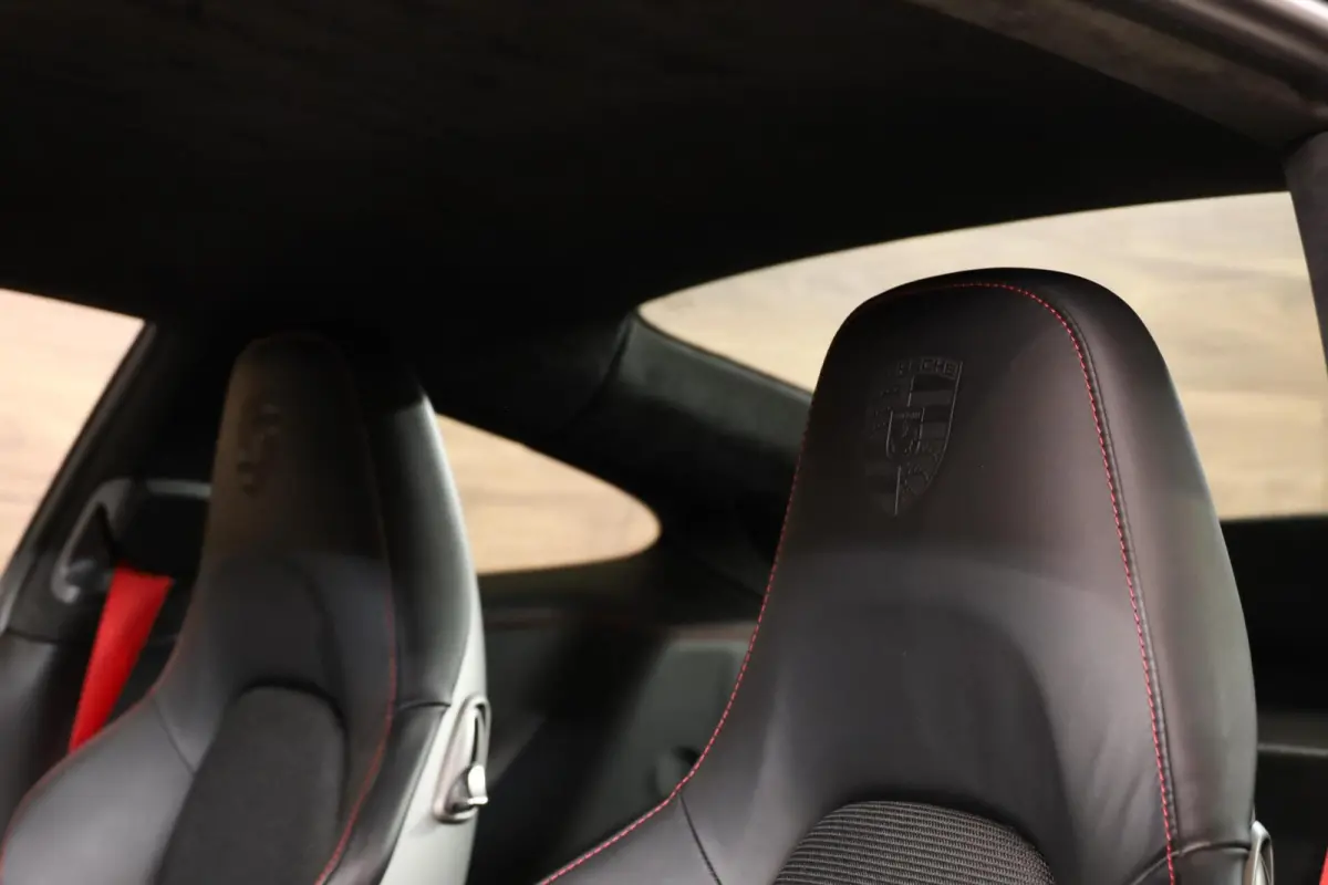 4.0 GT3 Touring Package