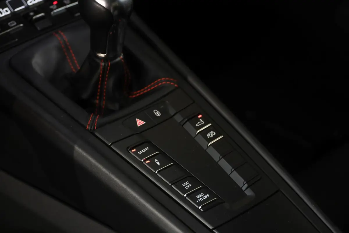 4.0 GT3 Touring Package