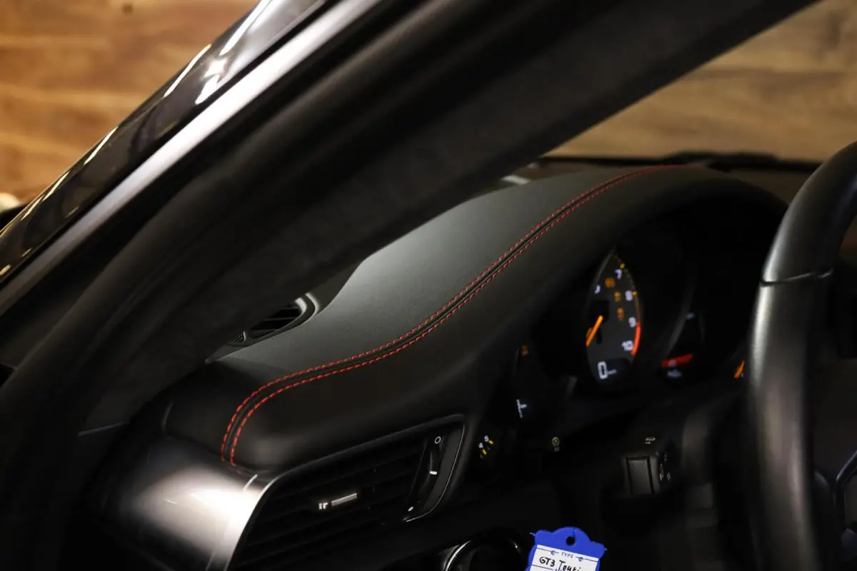 4.0 GT3 Touring Package