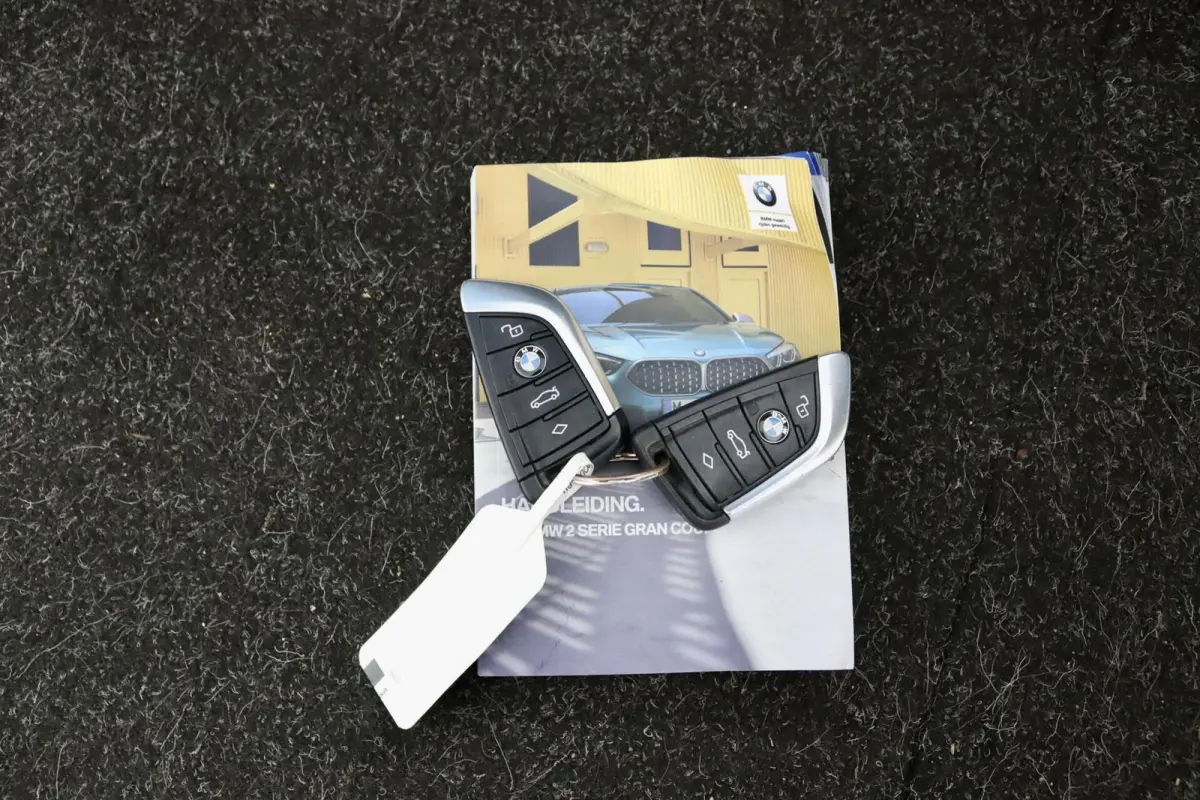218i | M-pakket| High Exec. | blauw