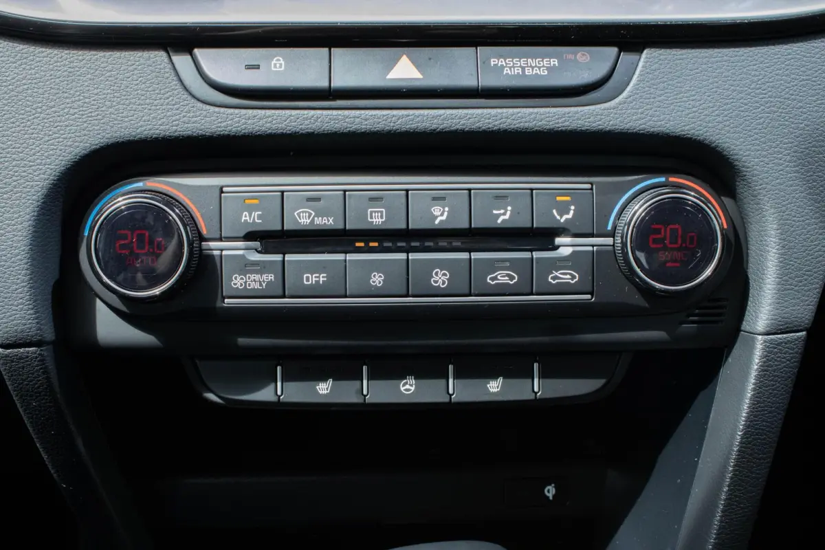 1.6 GDi PHEV DynamicLine|Camera|Stoel+Stuurverwarming|