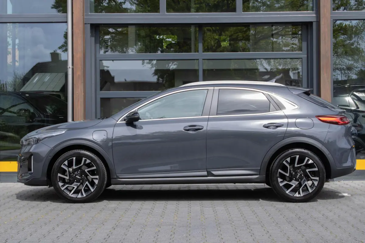 1.6 GDi PHEV DynamicLine|Camera|Stoel+Stuurverwarming|