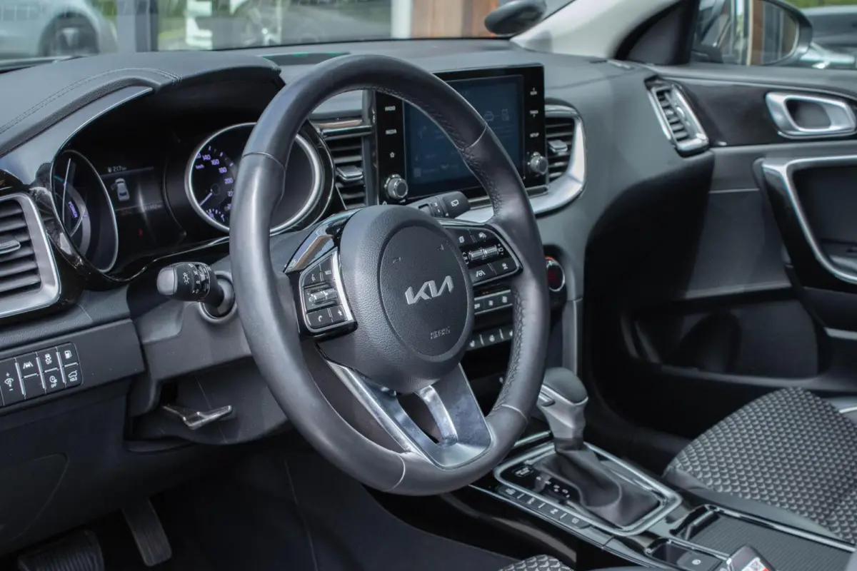 1.6 GDi PHEV DynamicLine|Camera|Stoel+Stuurverwarming|