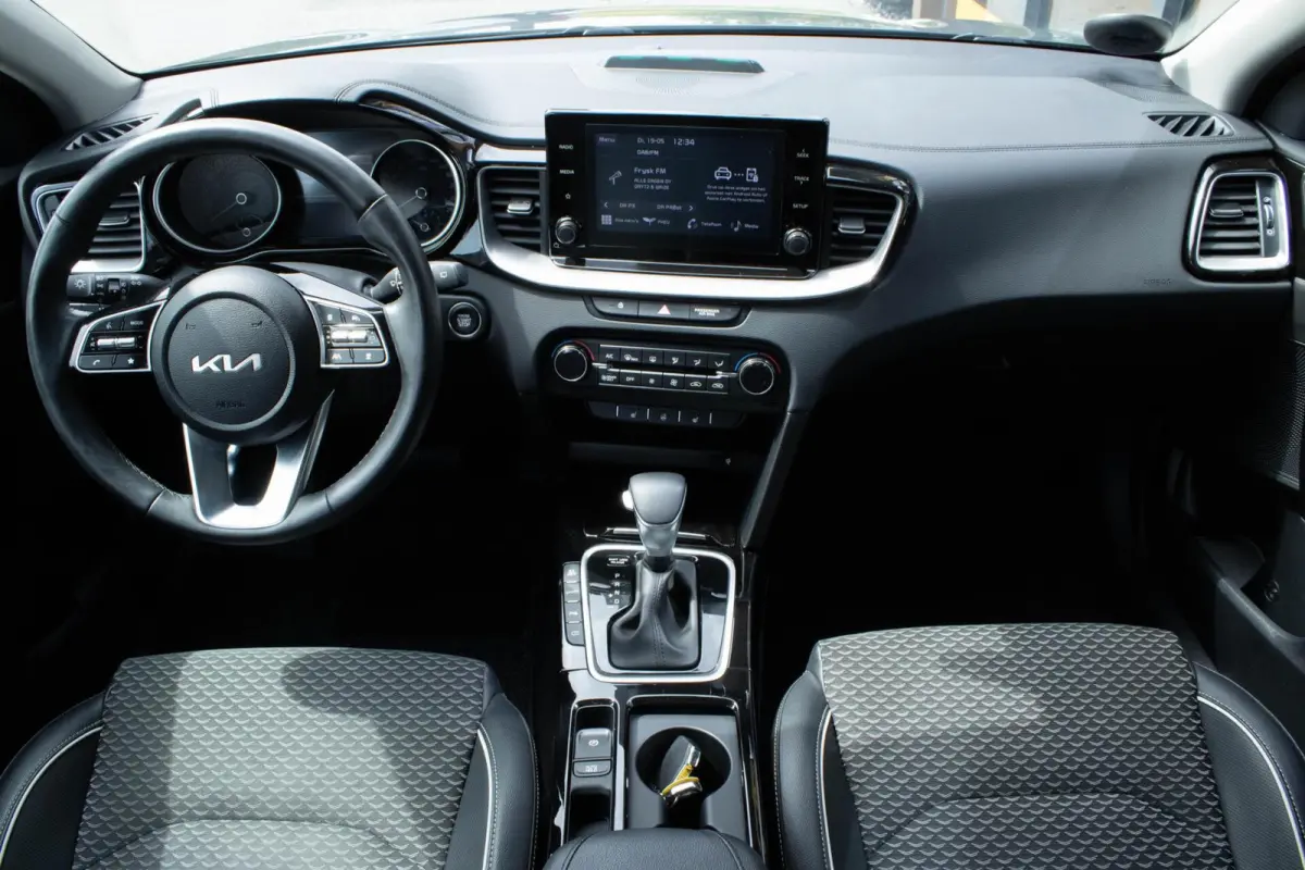 1.6 GDi PHEV DynamicLine|Camera|Stoel+Stuurverwarming|
