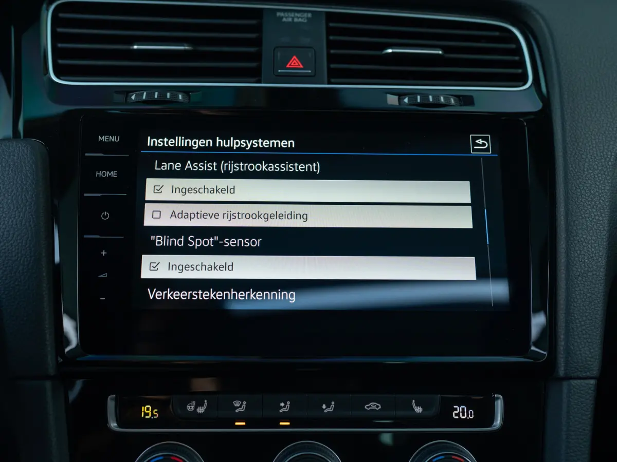 1.5 TSI Highline Business R | Panodak | Groot Navi | Trekhaak afnb. | Keyless | Prijs Rijklaar!!