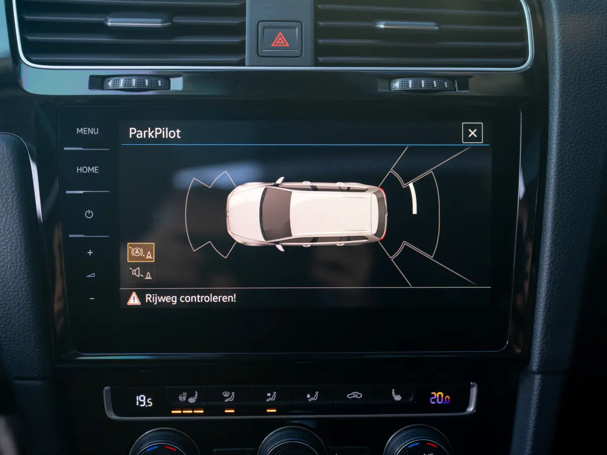 1.5 TSI Highline Business R | Panodak | Groot Navi | Trekhaak afnb. | Keyless | Prijs Rijklaar!!