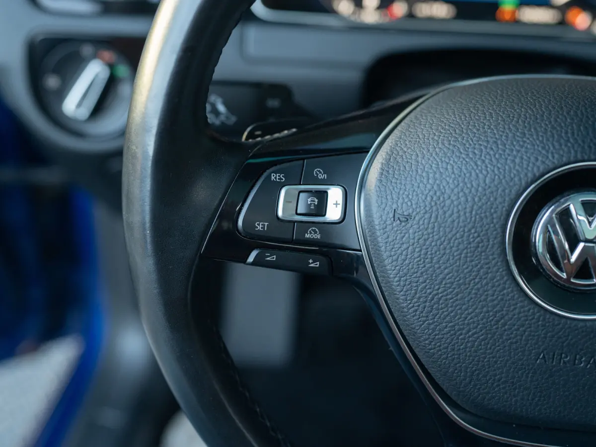 1.5 TSI Highline Business R | Panodak | Groot Navi | Trekhaak afnb. | Keyless | Prijs Rijklaar!!