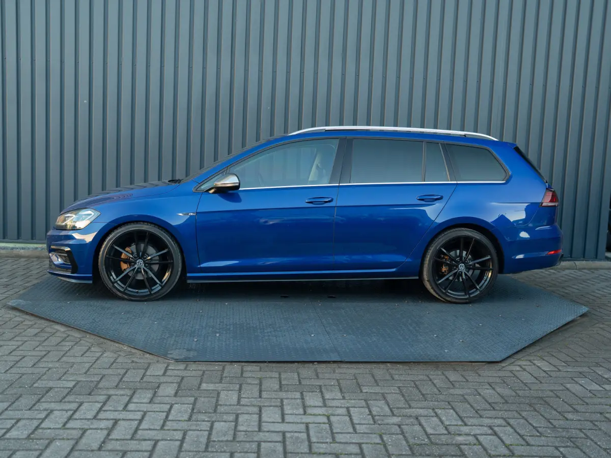 1.5 TSI Highline Business R | Panodak | Groot Navi | Trekhaak afnb. | Keyless | Prijs Rijklaar!!